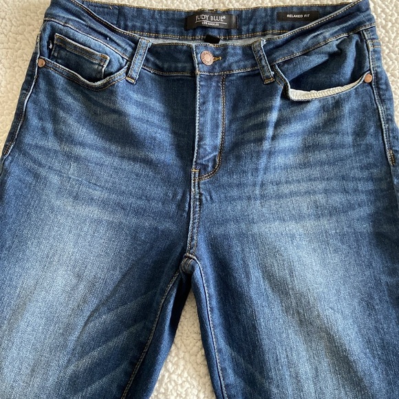 Judy Blue Lis Angeles Relaxed Fit Ankle Hi Rise Distress Jeans Size 31 x 26” - Picture 4 of 14